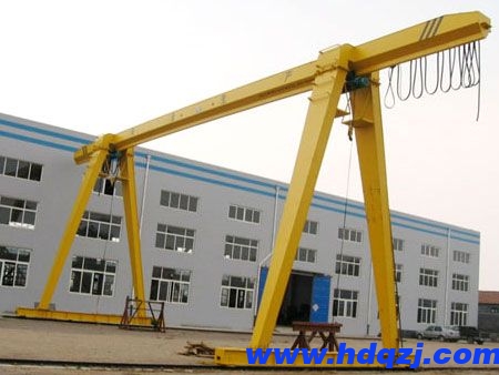 MH型電動(dòng)葫蘆門(mén)式起重機(jī)(箱體) MH型電動(dòng)葫蘆門(mén)式起重機(jī)(箱體)